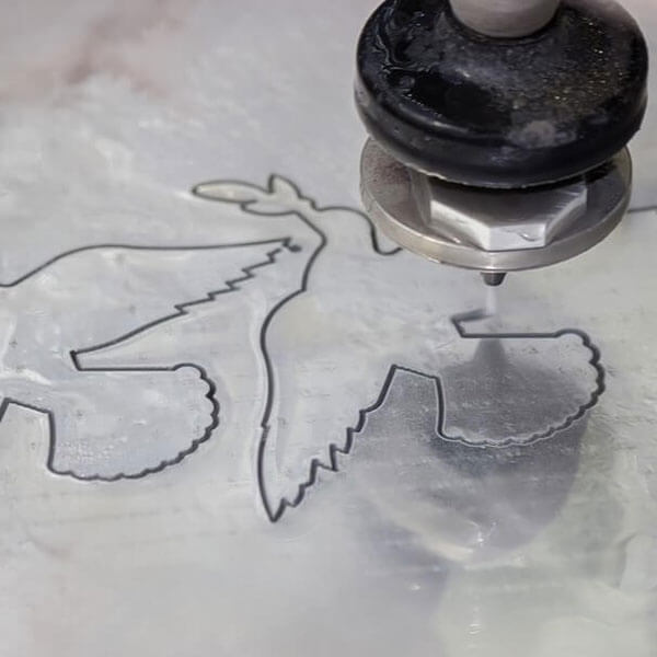 découpe précise de métaux au jet d'eau très haute pression